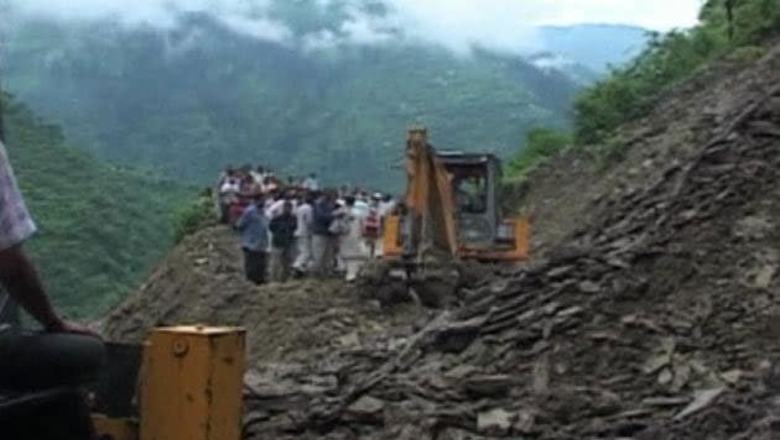 Over 85 killed, 10000 hit by Leh flash floods