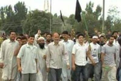 Separatist leaders submit memorandum to UN office