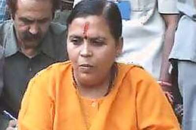 Uma Bharti calls off hunger strike
