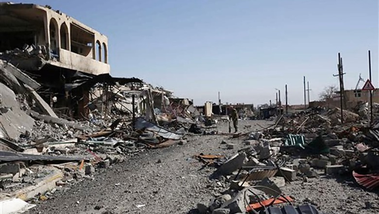 18 Killed in Iraq Suicide Bombings Claimed by Islamic State
