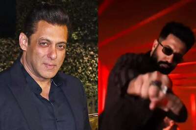 Even Salman Khan Couldn't Stop Fanboying Over Vicky Kaushal and His 'Tauba Tauba' Moves