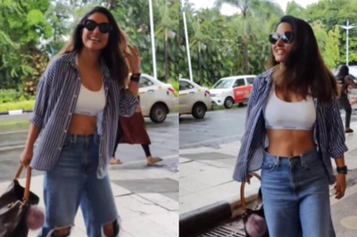 Sexy! Hina Khan Raises Heat In Sports Bra, Leaves Shirt Unbuttoned For Flight; Video Goes Viral