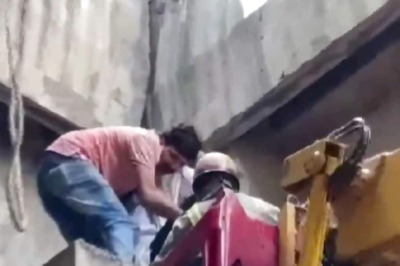 Narrow Escape For Noida Girl As She Lands On Pillar Of Elevated Flyover After Being Hit By Vehicle | Video
