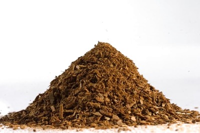 Open Clogged Pores, Protect Skin From Tanning With Sandalwood