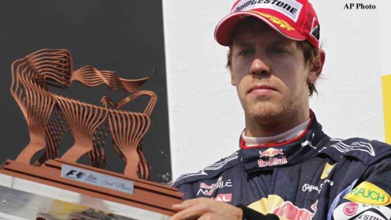 Vettel wins Japan GP, beats Webber to finish