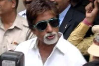 Don't disrespect mother tongue of others: Big B