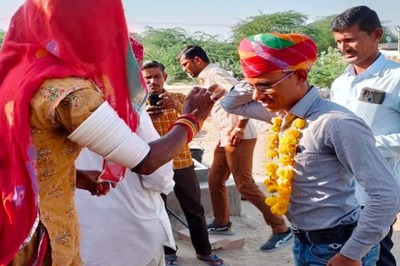 Rajasthan Labourer's Son Becomes Geography Professor On Eighth Attempt