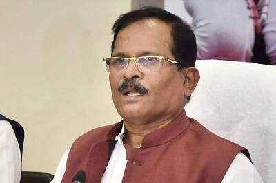 AYUSH Minister Shripad Naik Tests Positive for Coronavirus; Asymptomatic and Isolated at Home