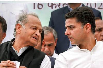 Congress Leaders Hit Out at Those Levelling Corruption Allegations Against Gehlot Govt
