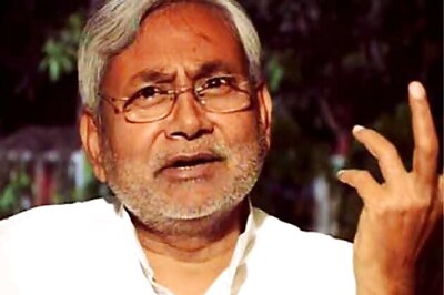 Nitish Kumar exhorts young entrepreneurs to work in Bihar