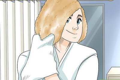 How to Style Very Short Curly Hair