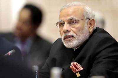 PM Modi meets top executives of media companies