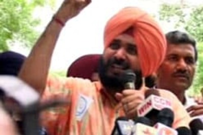 Yes, no, yes: Sidhu quits in confusion