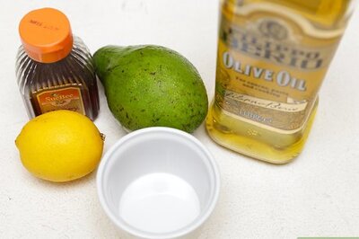 How to Make a Hair Mask for Super Silky Hair