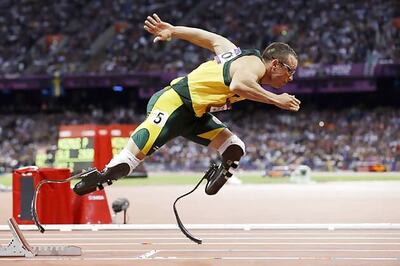 Why did he do this, asks Pistorius girlfriend's mom