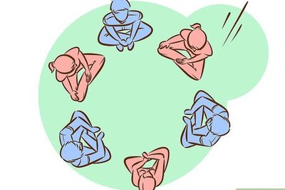 How to Play the Kissing Game