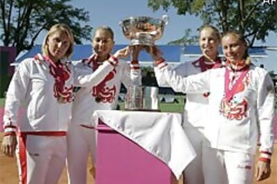 Russia lift fourth Fed Cup in five years