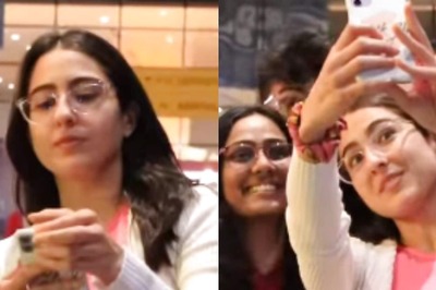 Sara Ali Khan Obliges with Fans’ Requests, Poses for Selfies With Them After Returning From US; Watch
