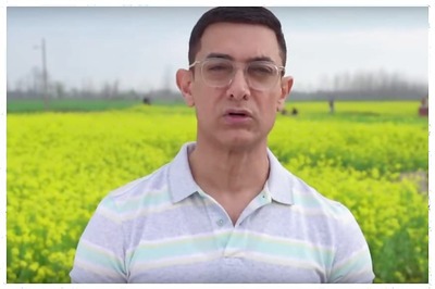 Did Aamir Khan Really Distribute Money In Wheat Flour Packets?