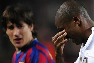 Pique, Pedro strike as Barcelona dominate Inter