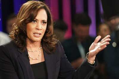 Kamala Harris Asks Twitter to Suspend Donald Trump's Account
