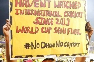 ‘No Dhoni No Cricket': Chennai Super Kings Fan's Poster During an IPL Goes Viral