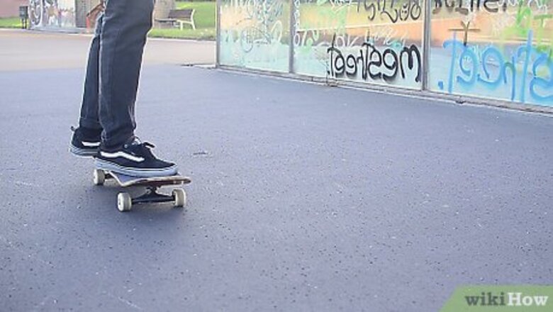 How to Turn on a Skateboard