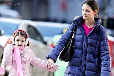 Girls' day out for Katie Holmes and daughter Suri