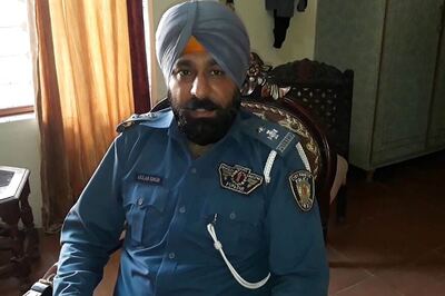 Pakistan’s First Sikh Cop Assaulted, Kicked Out of Lahore Home