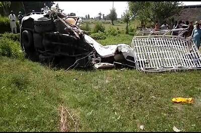 29 People, Mostly Pakistani Sikh Pilgrims, Killed after Lahore-bound Train Runs over Their Mini-bus