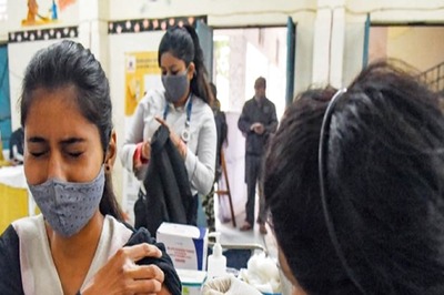 Gujarat Govt Launches Special Drive to Vaccinate Children in 15-18 Age Group