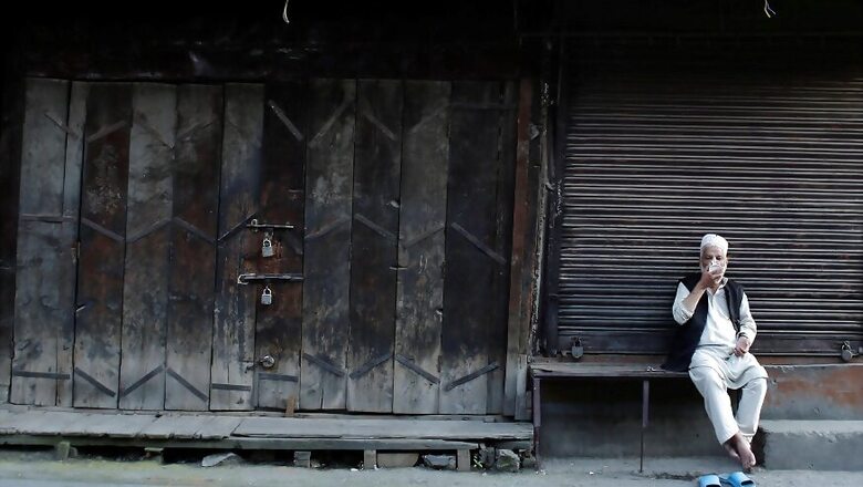 Kashmir Dispatch 12 | A Deserted Apple Mandi in Sopore Tells Valley's Tale of Loss, Despair and Shock
