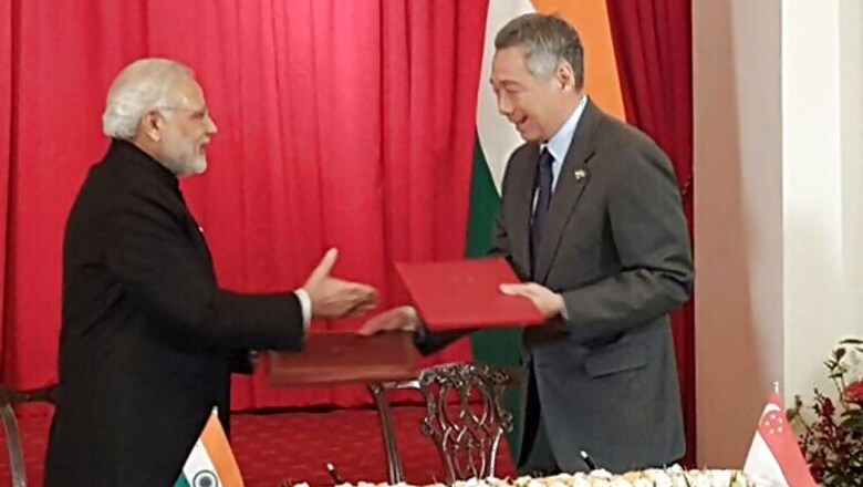 Modi meets Singapore PM, President; pacts inked on defence ties