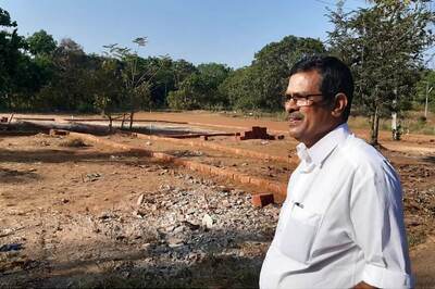 From Sir, With Love: Kerala's Saviour Teacher who Gifted 5 Cents of Land to His Students in Trouble