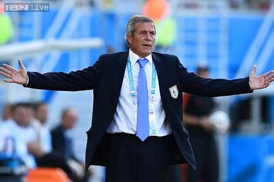 World Cup 2014: Uruguay manager quits FIFA over Suarez ban
