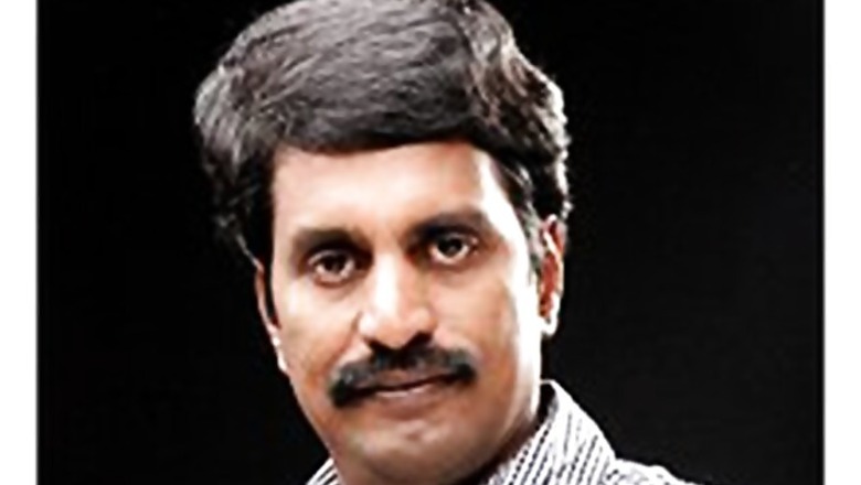 Kannan celebrates birthday and sets 'Settai' to run
