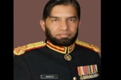 Pak Army General killed in suicide blast