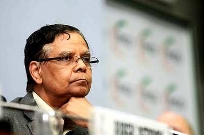 Govt Should Stick to Fiscal Deficit Target, Continue Reforms:  Arvind Panagariya