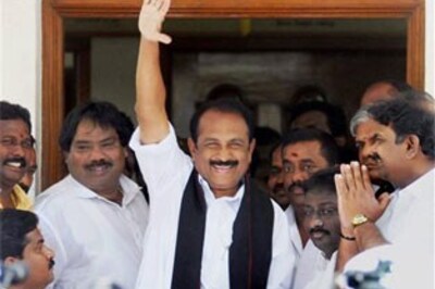 MDMK backs Jaya for PM's post, slams Karuna