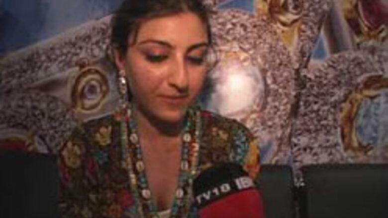 Soha shares screen space with Naseer