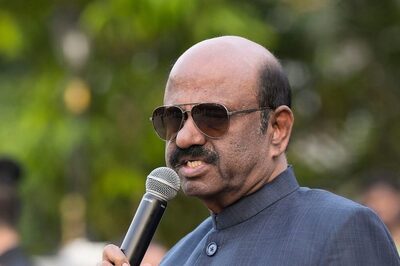 Bengal Minister Says Raj Bhavan Acting in 'Dictatorial' Manner After Guv Appoints Interim VCs