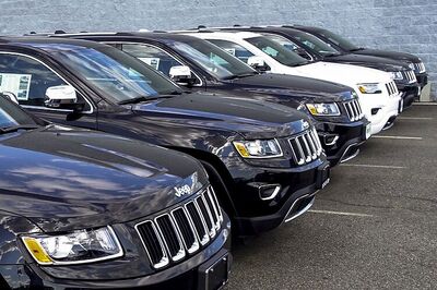 Fiat Chrysler to face record $105 million fine for recall lapses: Report