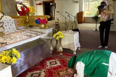 TMC, BJP Throng Bhabanipur Gurudwara to Woo Sikh Voters Ahead of Bye-elections