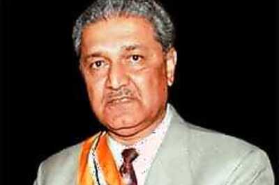 AQ Khan's daughter flays Mush's claims