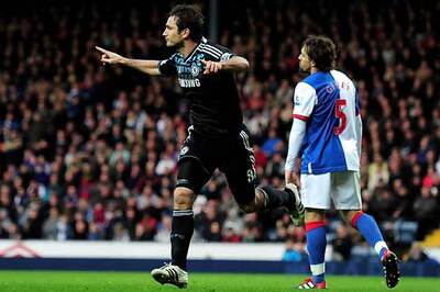 Chelsea hold on as Lampard nets winner