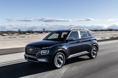 Hyundai Venue SUV Live India Launch: Features, Specifications, Price, Competition and More