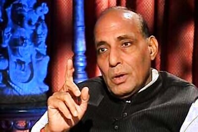 Rajnath Singh asks Delhi to have more vans to sell onions and potatoes