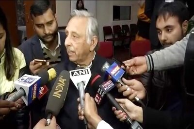 Mani Shankar Aiyar Draws Rahul’s Ire for Calling PM Modi 'Neech Aadmi', Says Meaning Lost in Translation