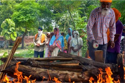 Death Toll in Punjab Hooch Tragedy Rises to 62, 2 More Arrested in Amritsar for Selling Spurious Liquor