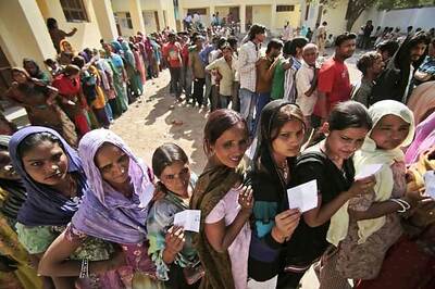 Lok Sabha polls phase 3: Highest turnout in Kerala, Delhi moderate